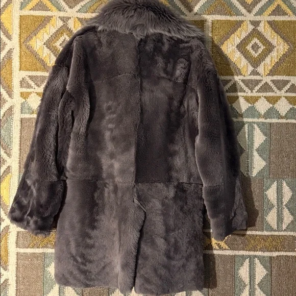 Taupe and gray reversible shearling coat by HISO.